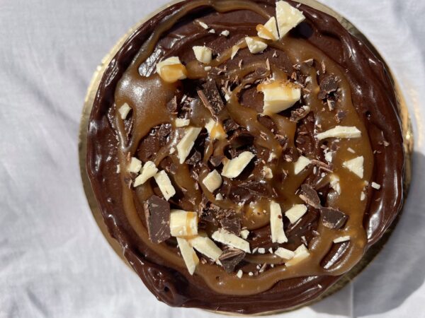 Azmud Bakehouse Cake Images